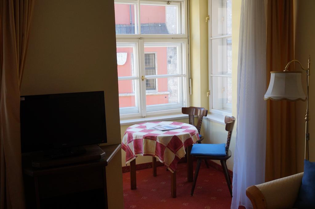 Hotel Happ Innsbruck Habitación foto